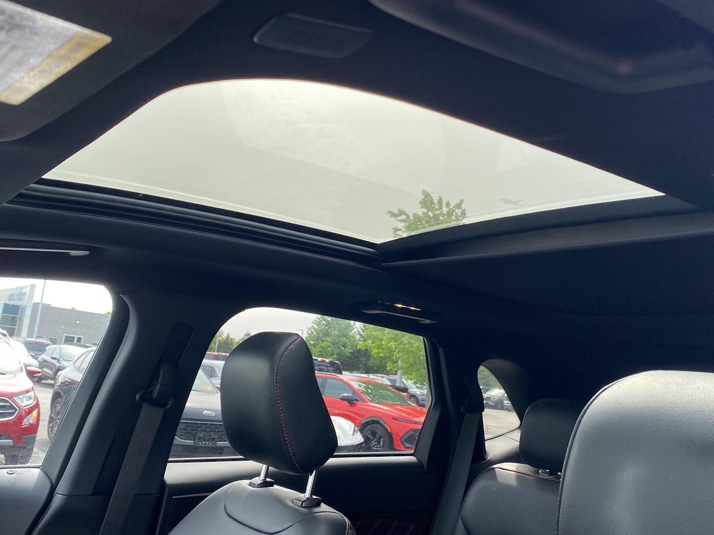 2022 Ford Edge ST-Line