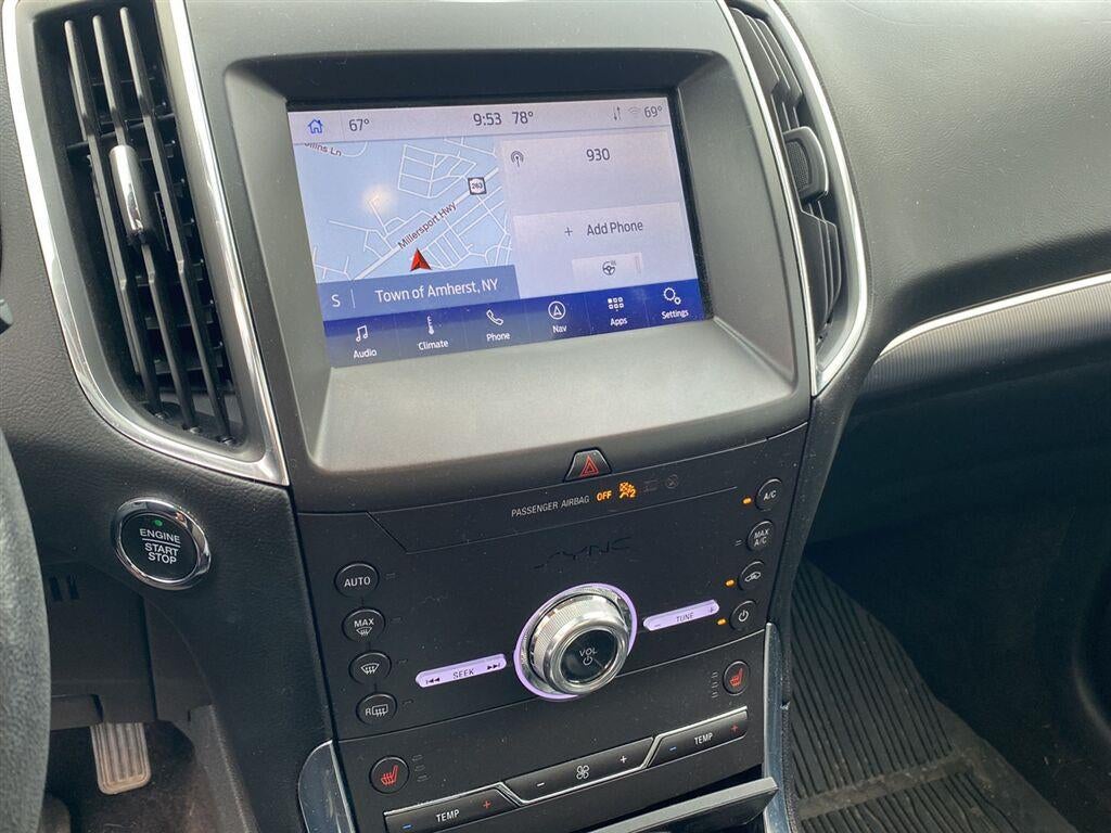 2020 Ford Edge Titanium
