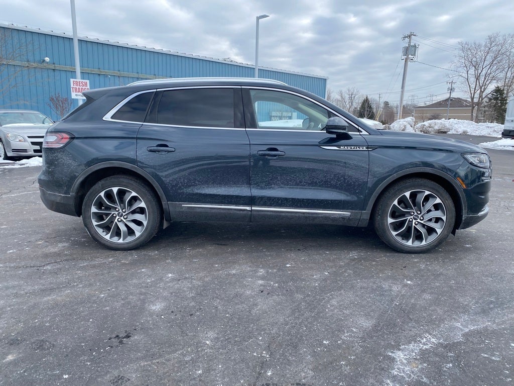 2022 Lincoln Nautilus Reserve