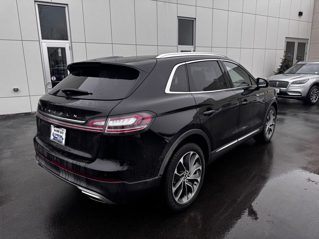 2022 Lincoln Nautilus Reserve