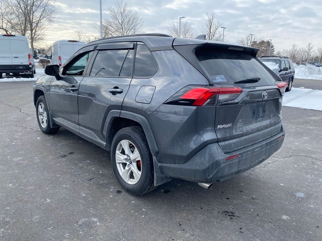 2019 Toyota RAV4 LE
