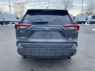 2019 Toyota RAV4 LE