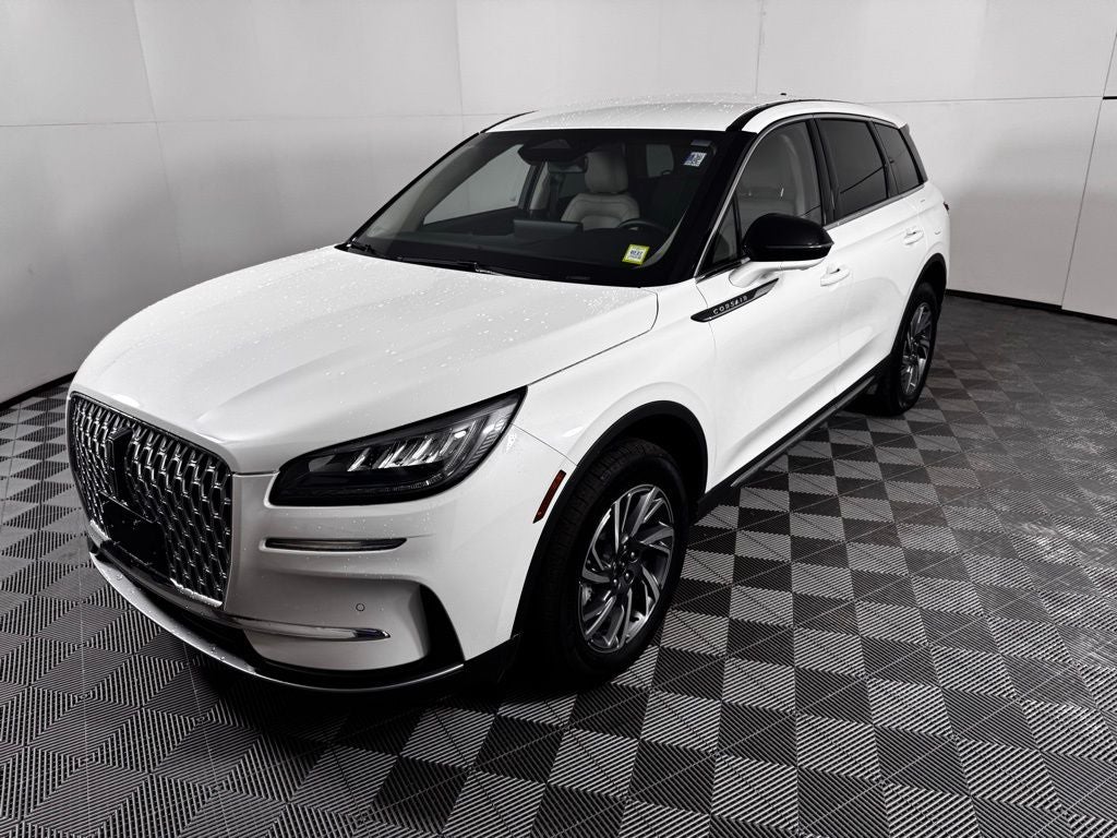 2025 Lincoln Corsair Premiere