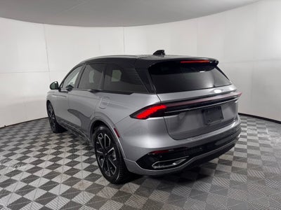 2025 Lincoln Nautilus Reserve