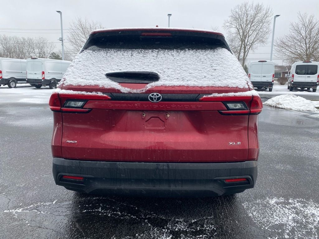 2024 Toyota Grand Highlander XLE