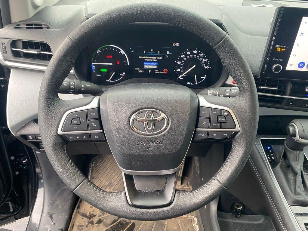 2025 Toyota Sienna XLE 7 Passenger