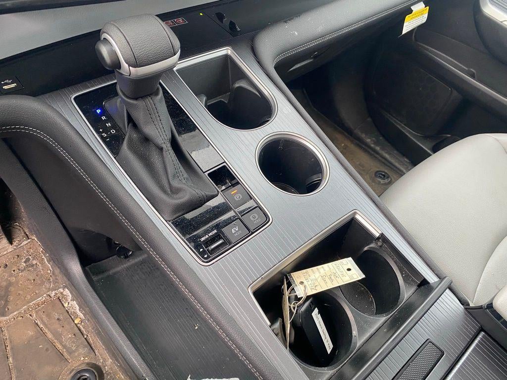 2025 Toyota Sienna XLE 7 Passenger