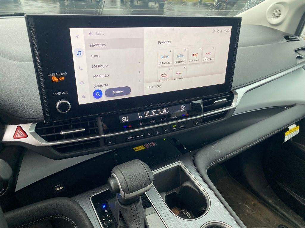 2025 Toyota Sienna XLE 7 Passenger