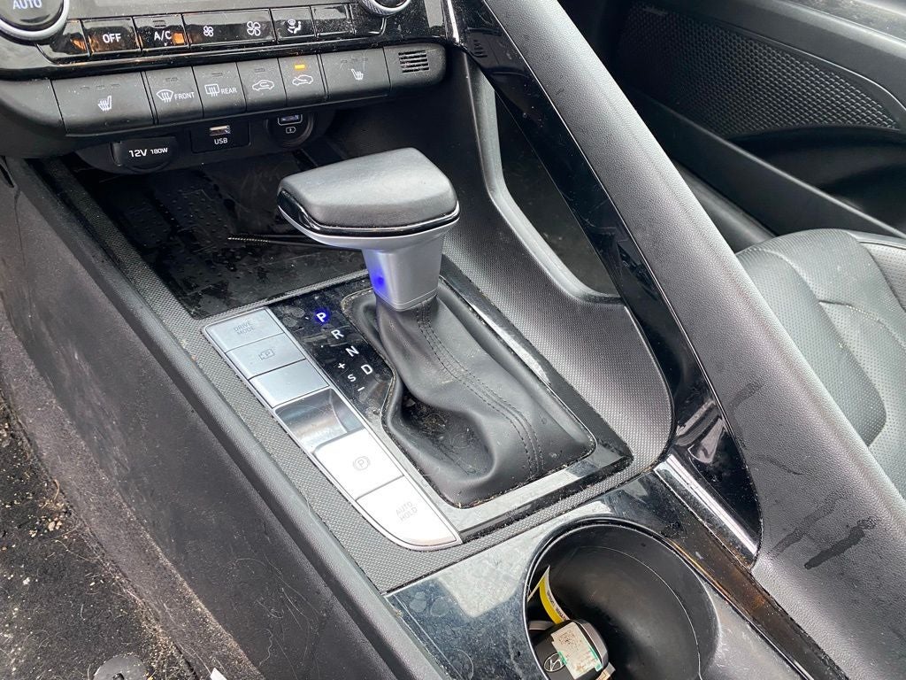 2021 Hyundai Elantra Limited