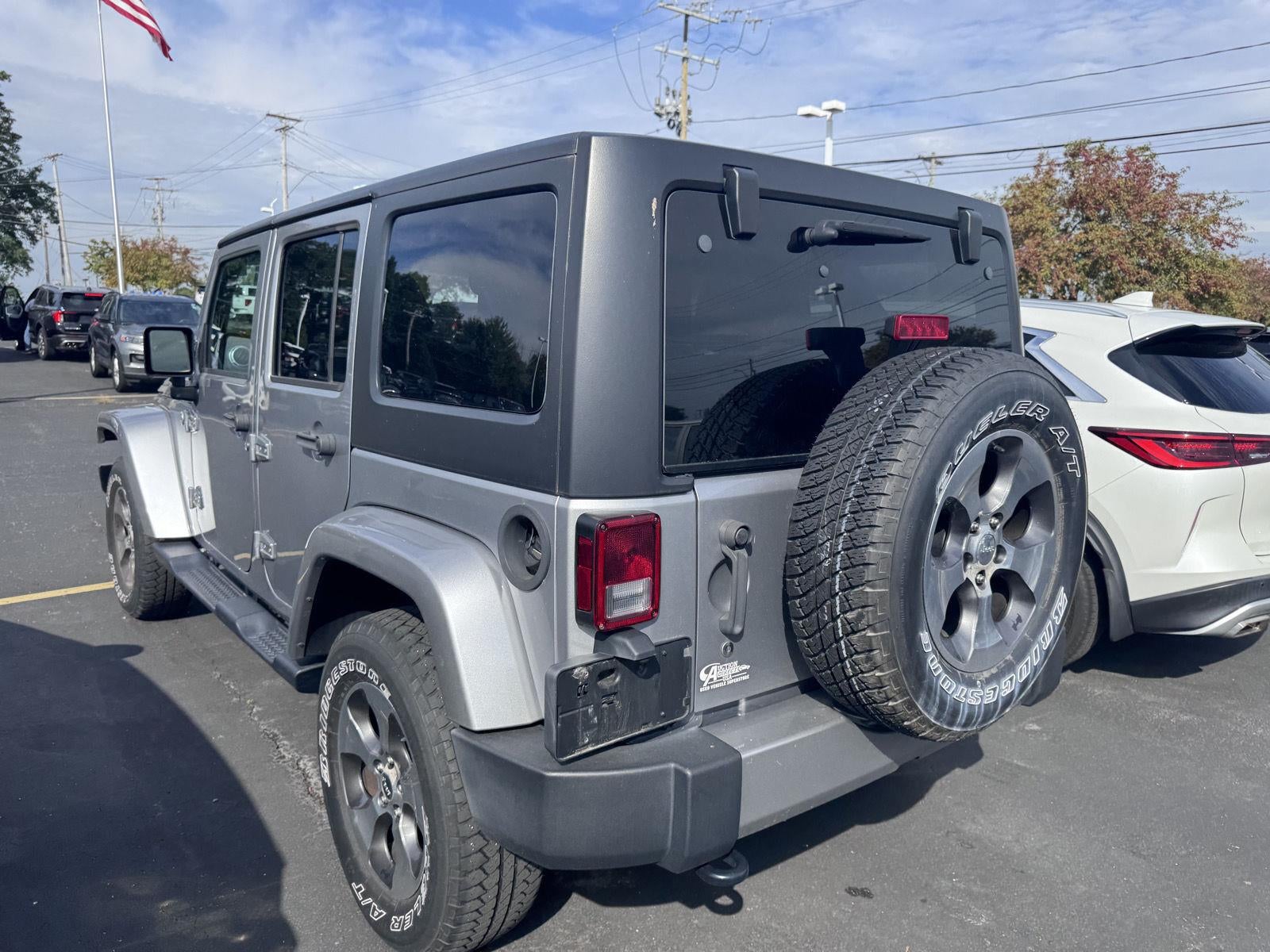 2017 Jeep Wrangler Unlimited Sahara