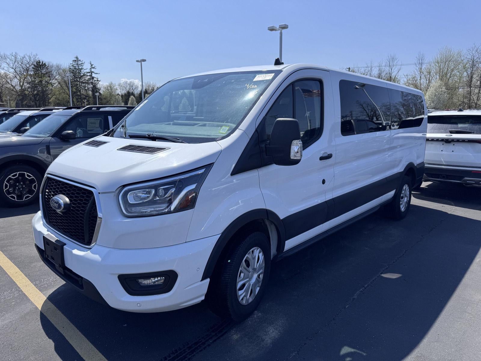 2023 Ford Transit 350 XLT