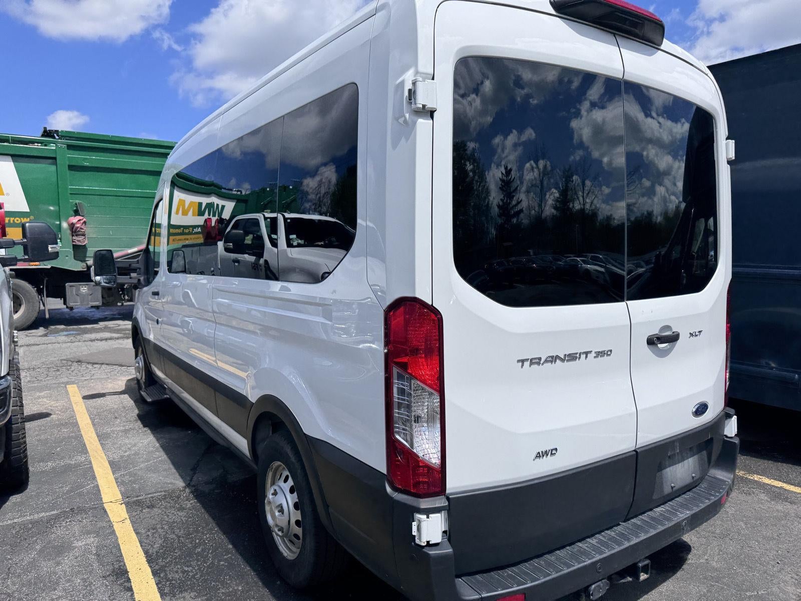2022 Ford Transit 350 XLT