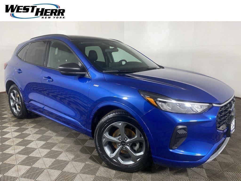 2023 Ford Escape Hybrid ST-Line