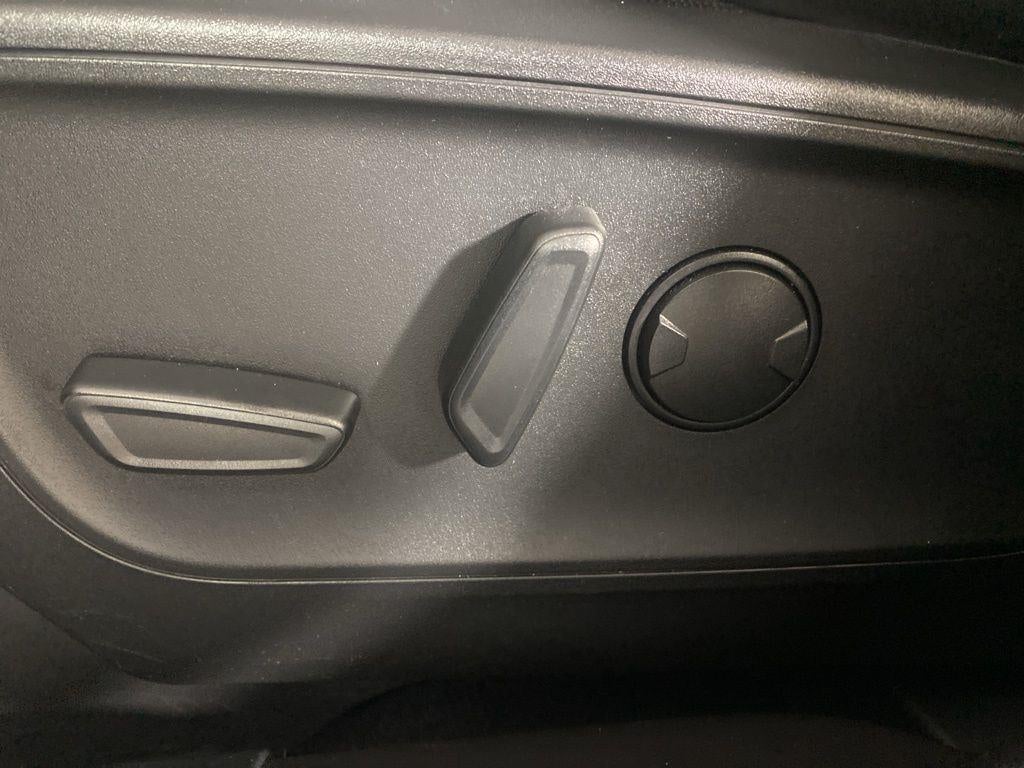 2023 Ford Escape Hybrid ST-Line