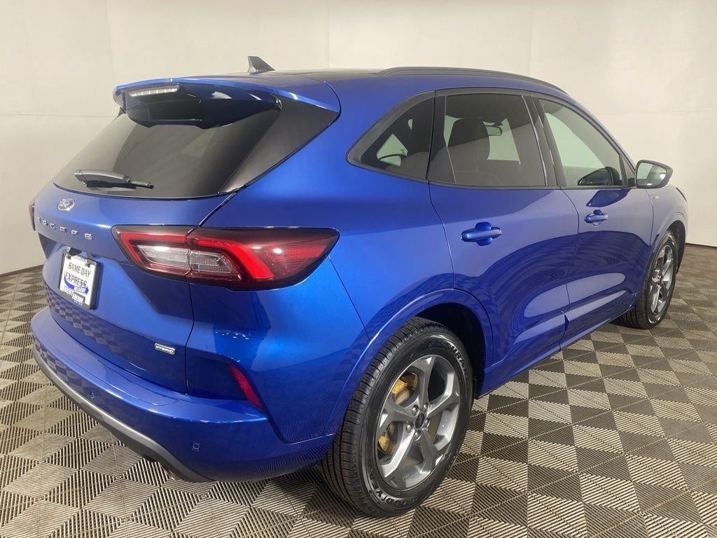 2023 Ford Escape Hybrid ST-Line