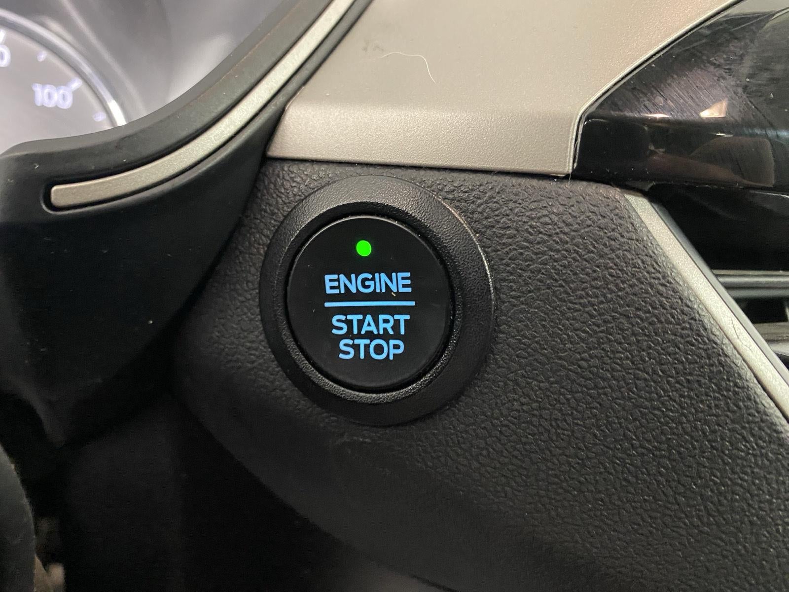 2022 Ford Escape SE Hybrid