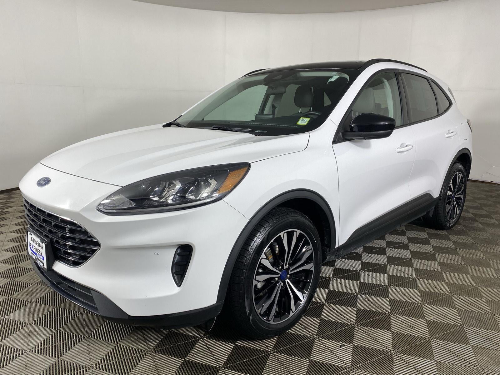 2022 Ford Escape SE Hybrid