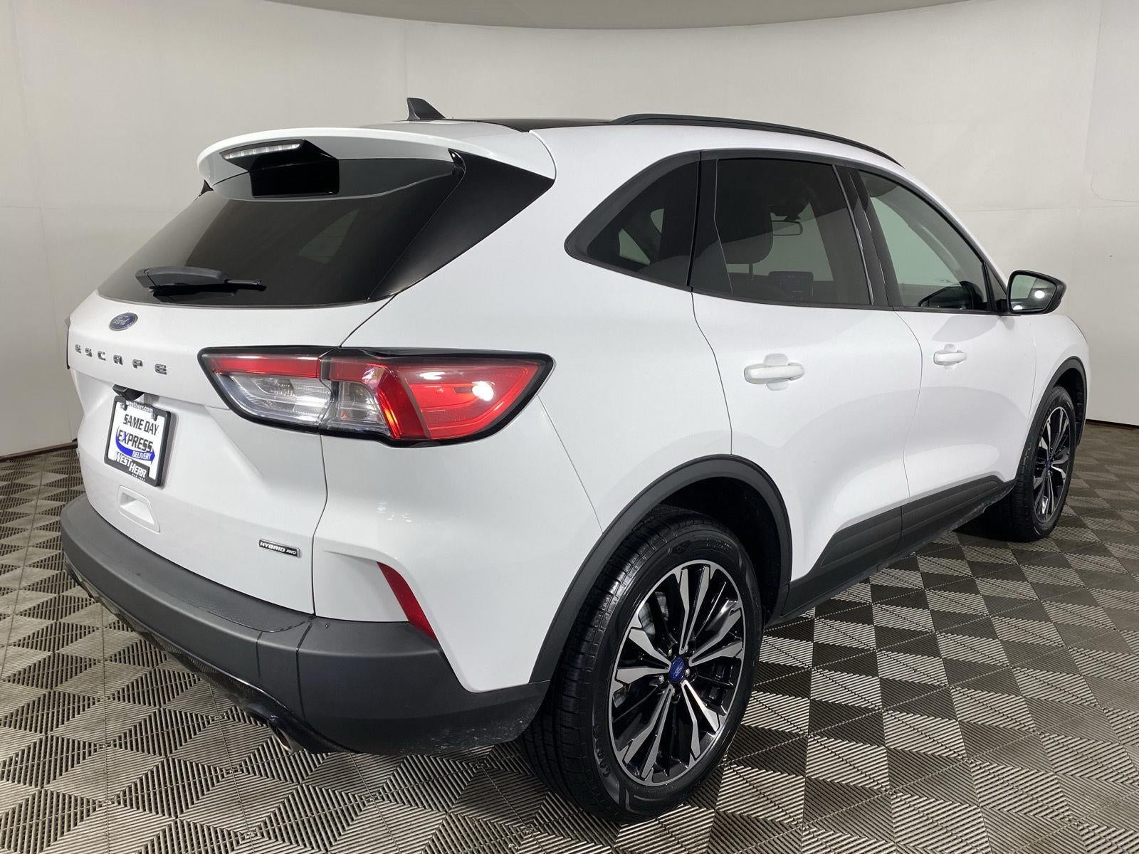 2022 Ford Escape SE Hybrid