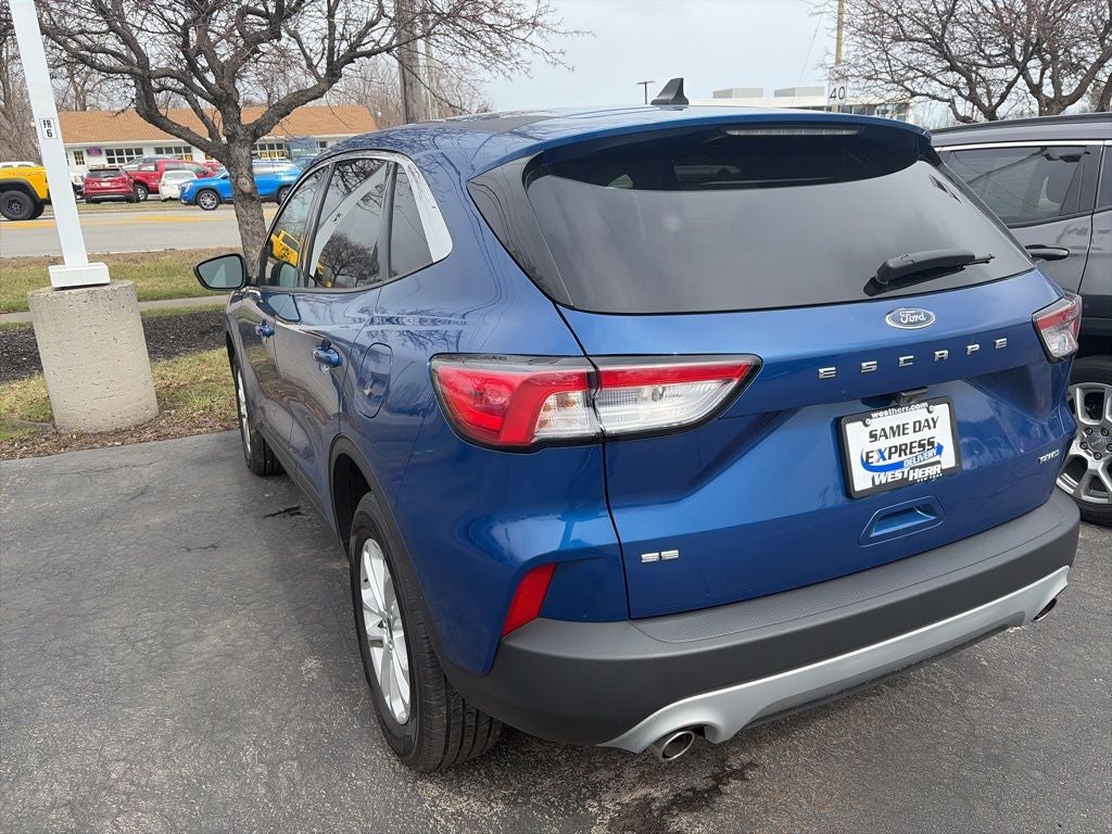 2022 Ford Escape SE