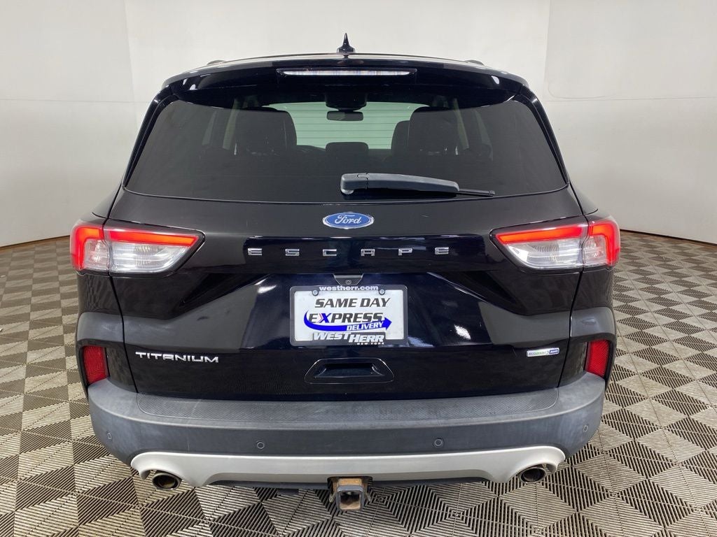2020 Ford Escape Titanium
