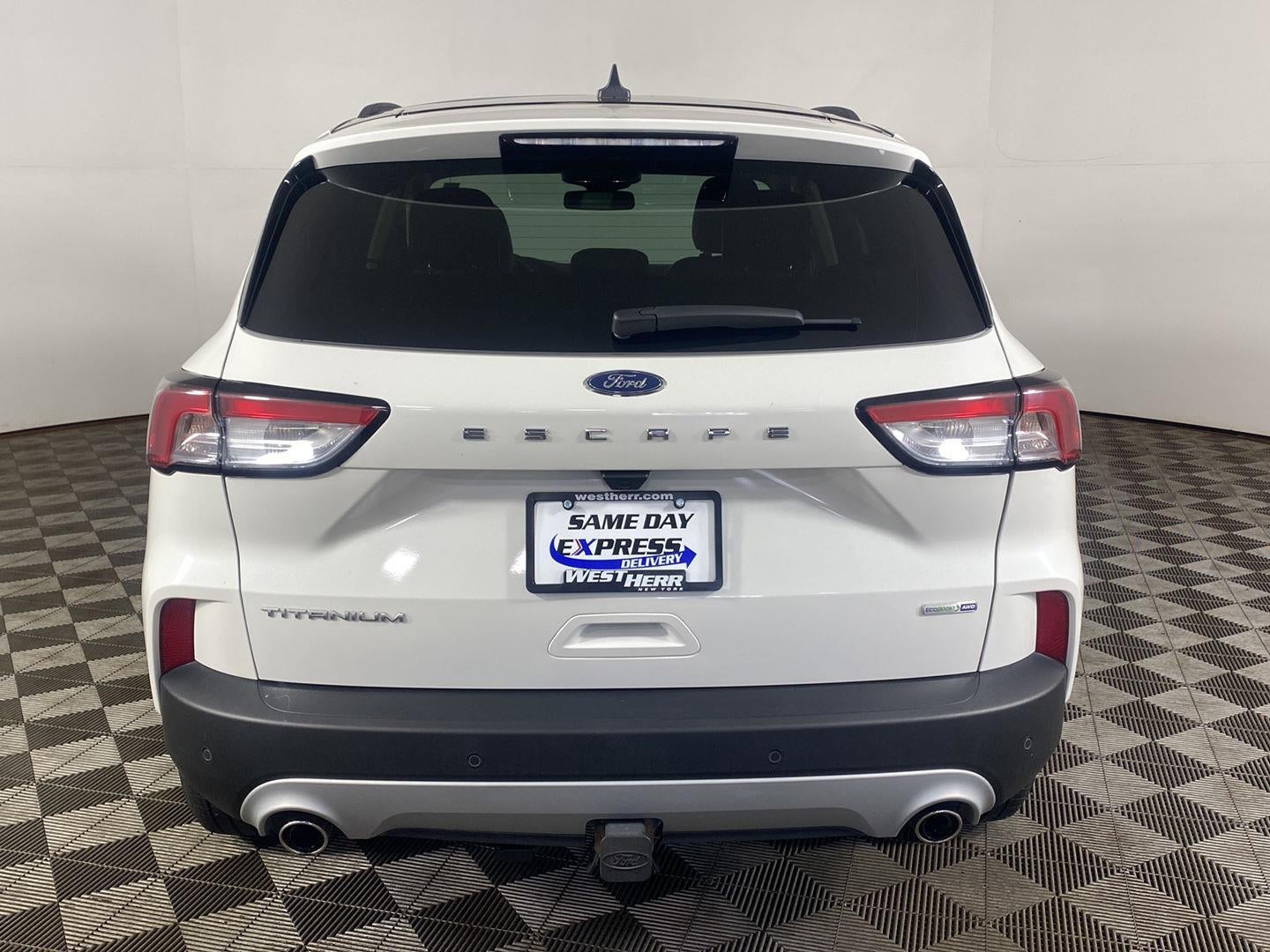 2020 Ford Escape Titanium