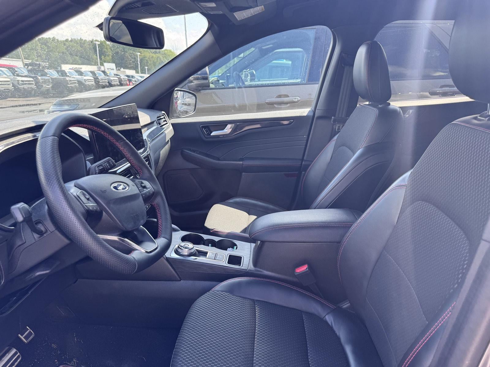 2023 Ford Escape ST-Line Elite