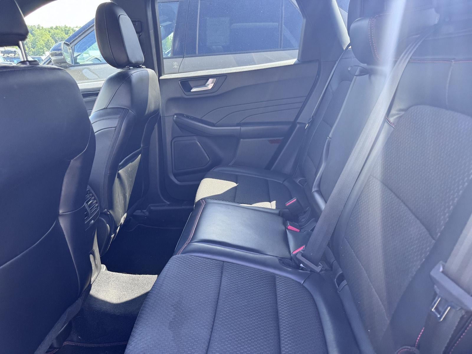 2023 Ford Escape ST-Line Elite