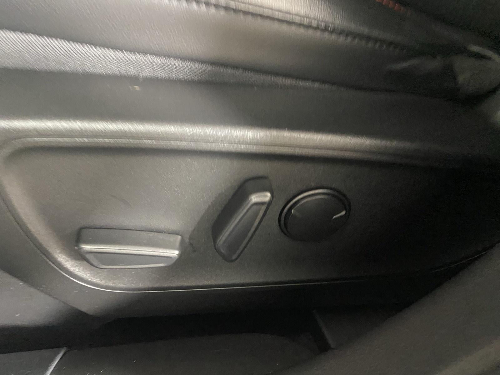 2023 Ford Escape ST-Line Elite