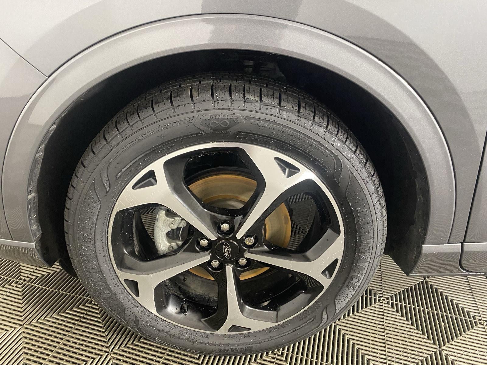 2023 Ford Escape ST-Line Elite