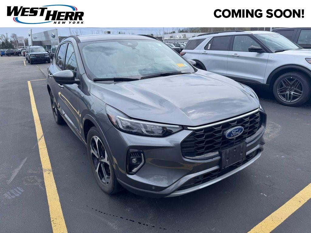 2023 Ford Escape ST-Line Elite
