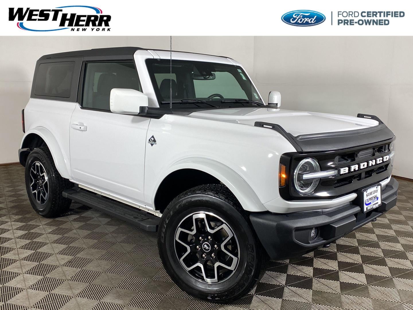 2023 Ford Bronco Outer Banks