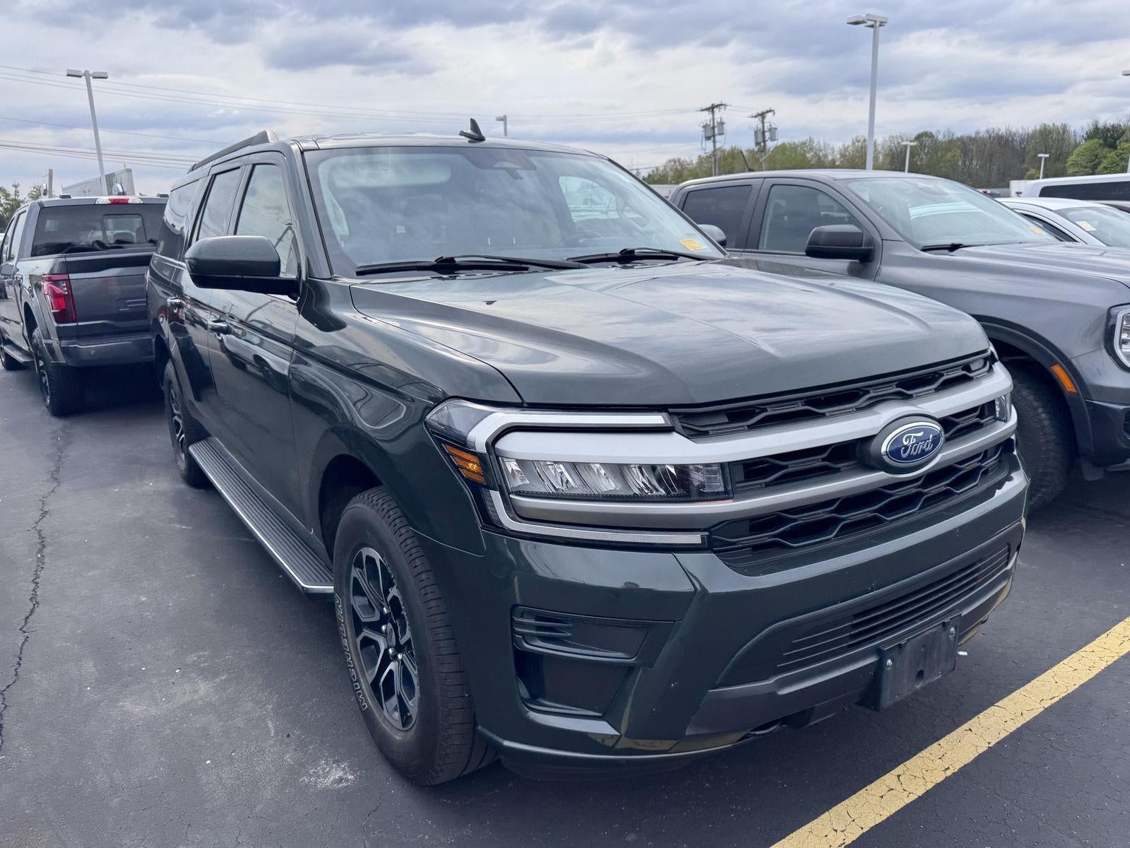 2023 Ford Expedition Max XLT