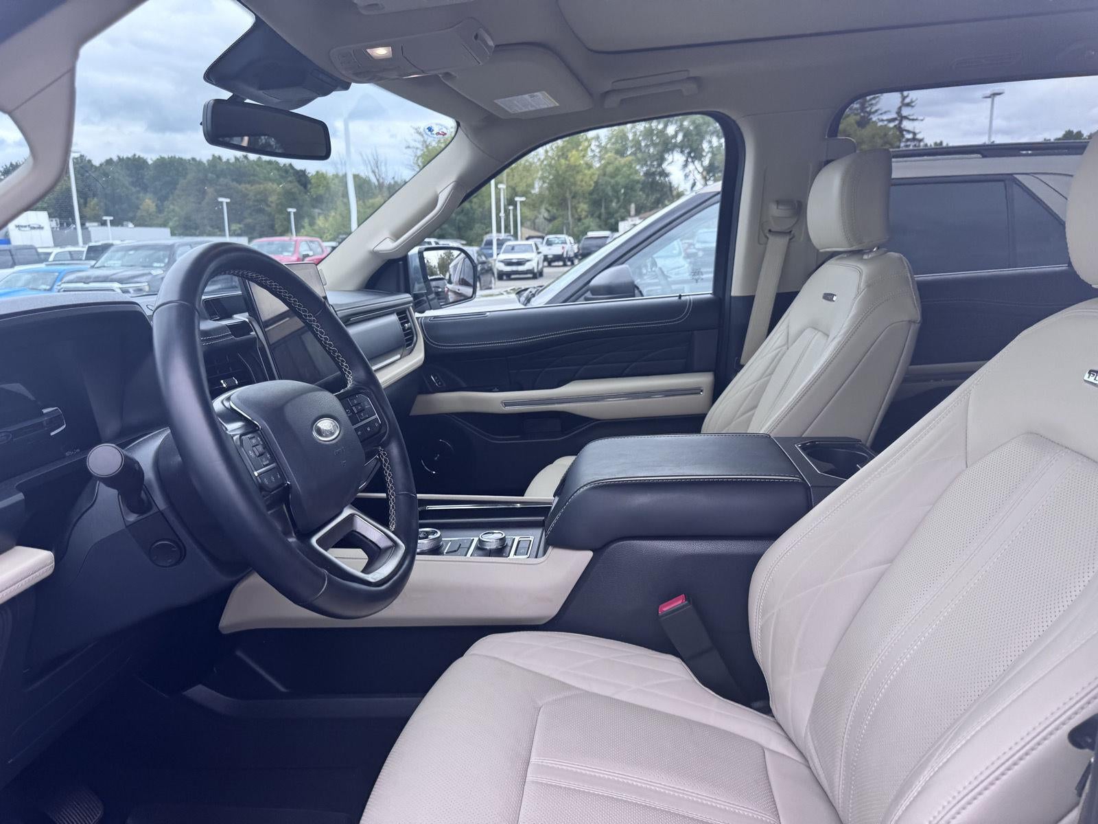 2024 Ford Expedition Platinum
