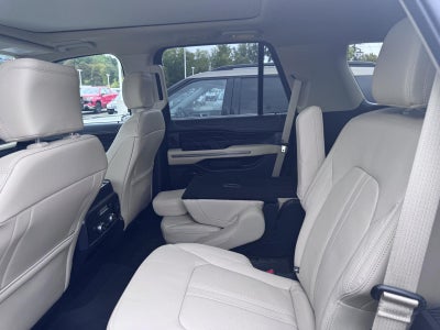 2024 Ford Expedition Platinum