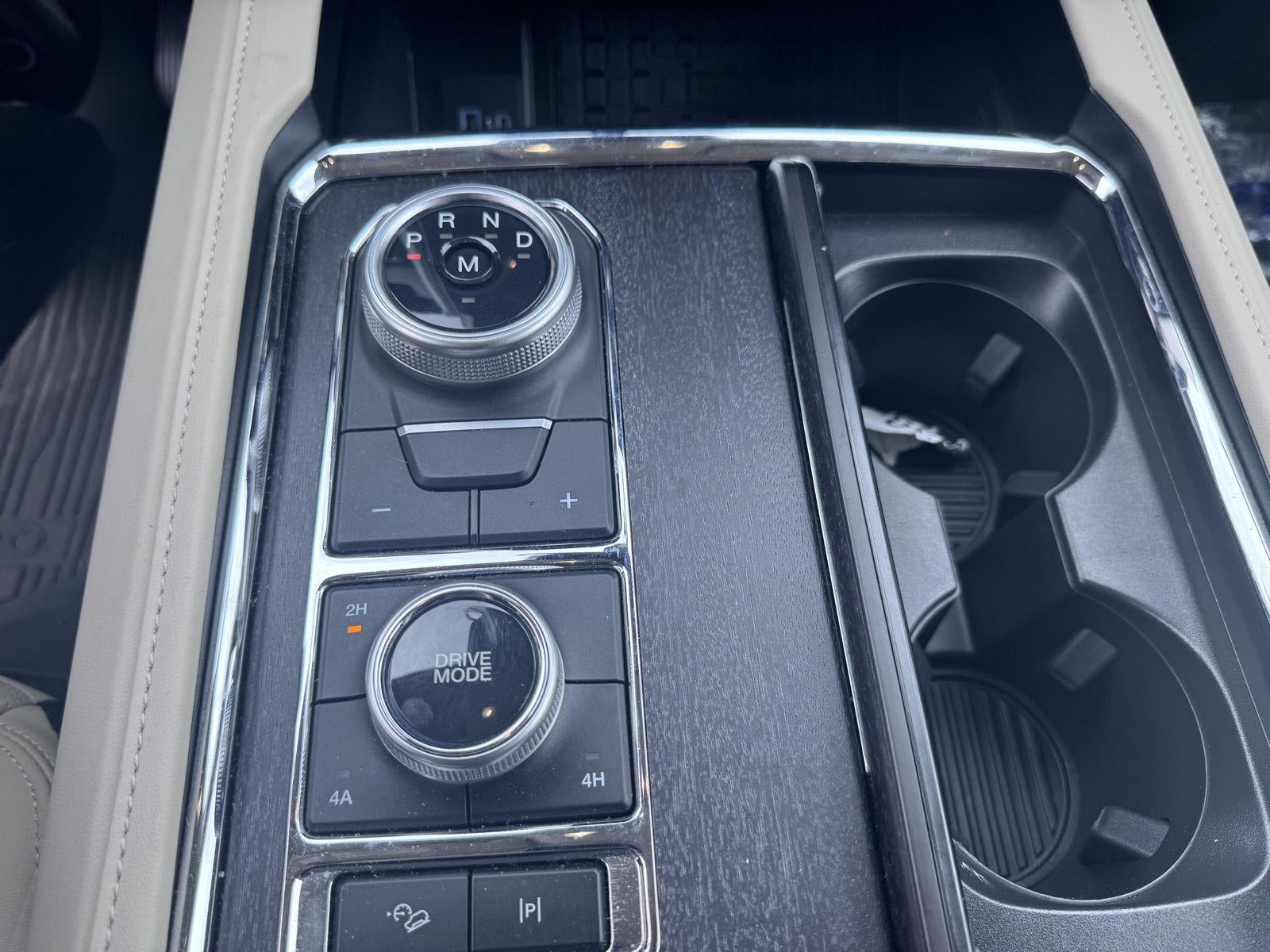 2024 Ford Expedition Platinum