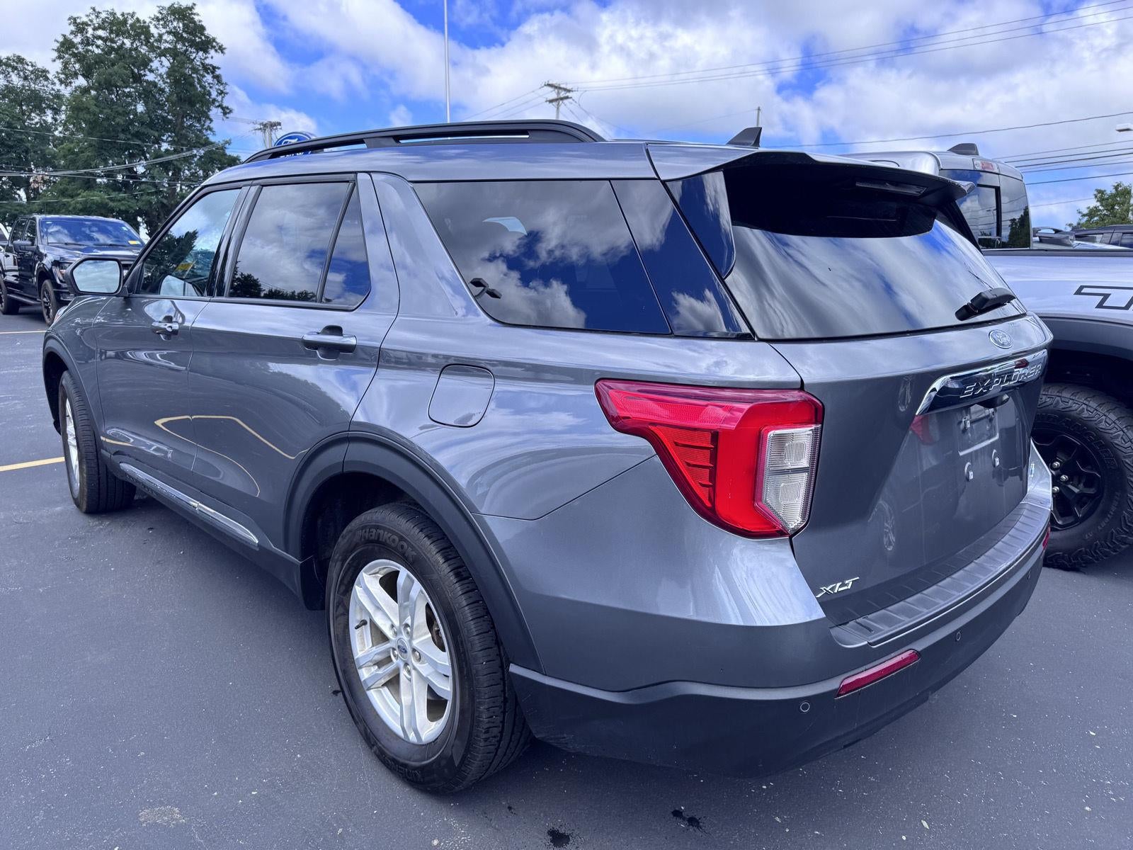 2024 Ford Explorer XLT
