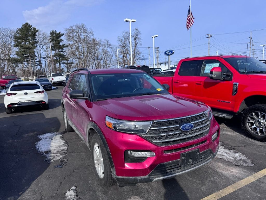 2023 Ford Explorer XLT