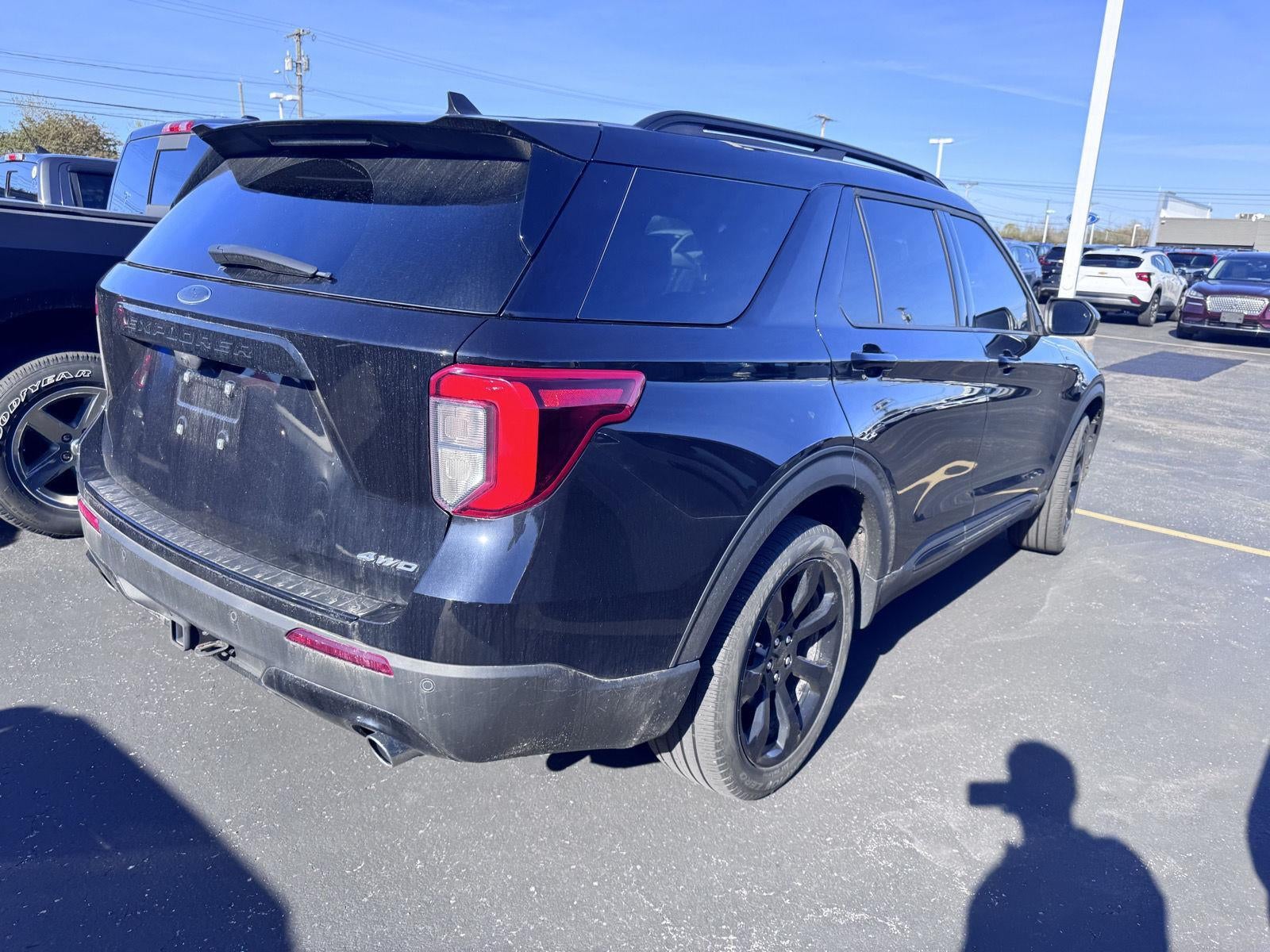 2024 Ford Explorer ST-Line