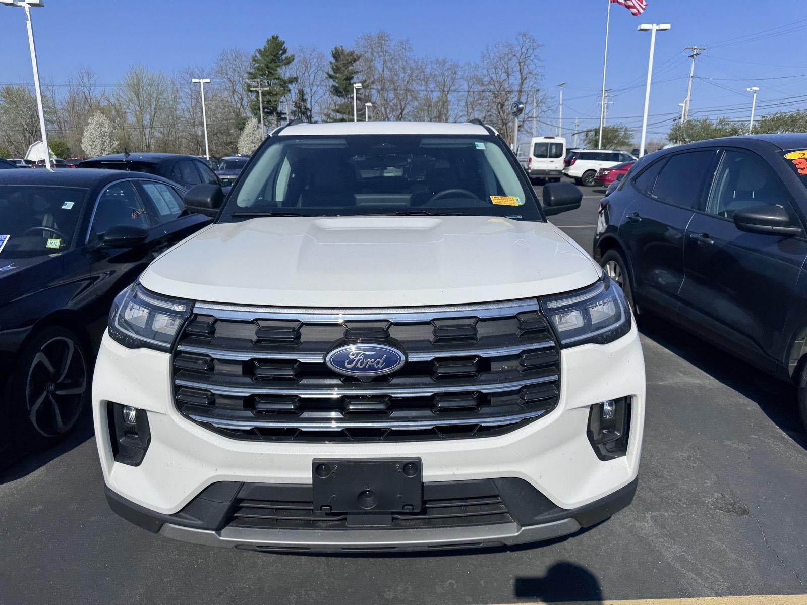 2026 Ford Explorer Active w/200A Pkg
