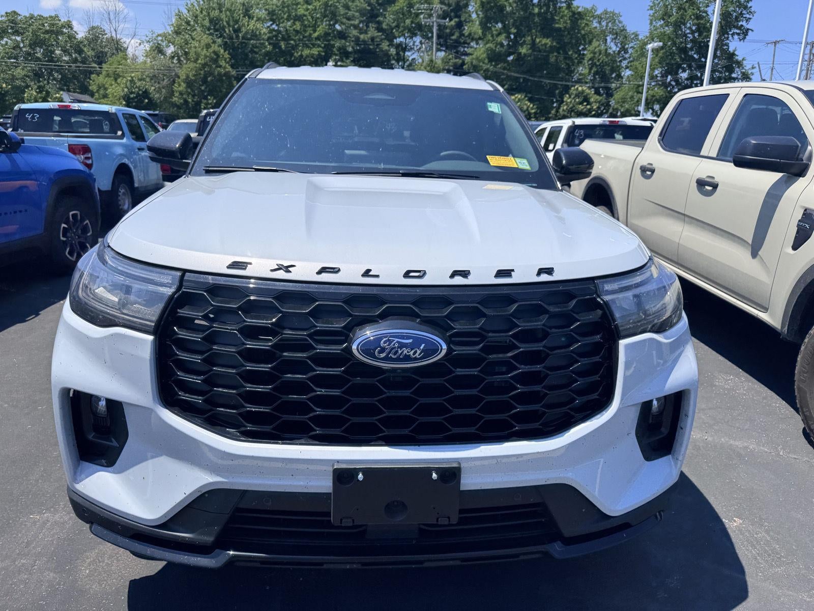 2026 Ford Explorer ST-Line