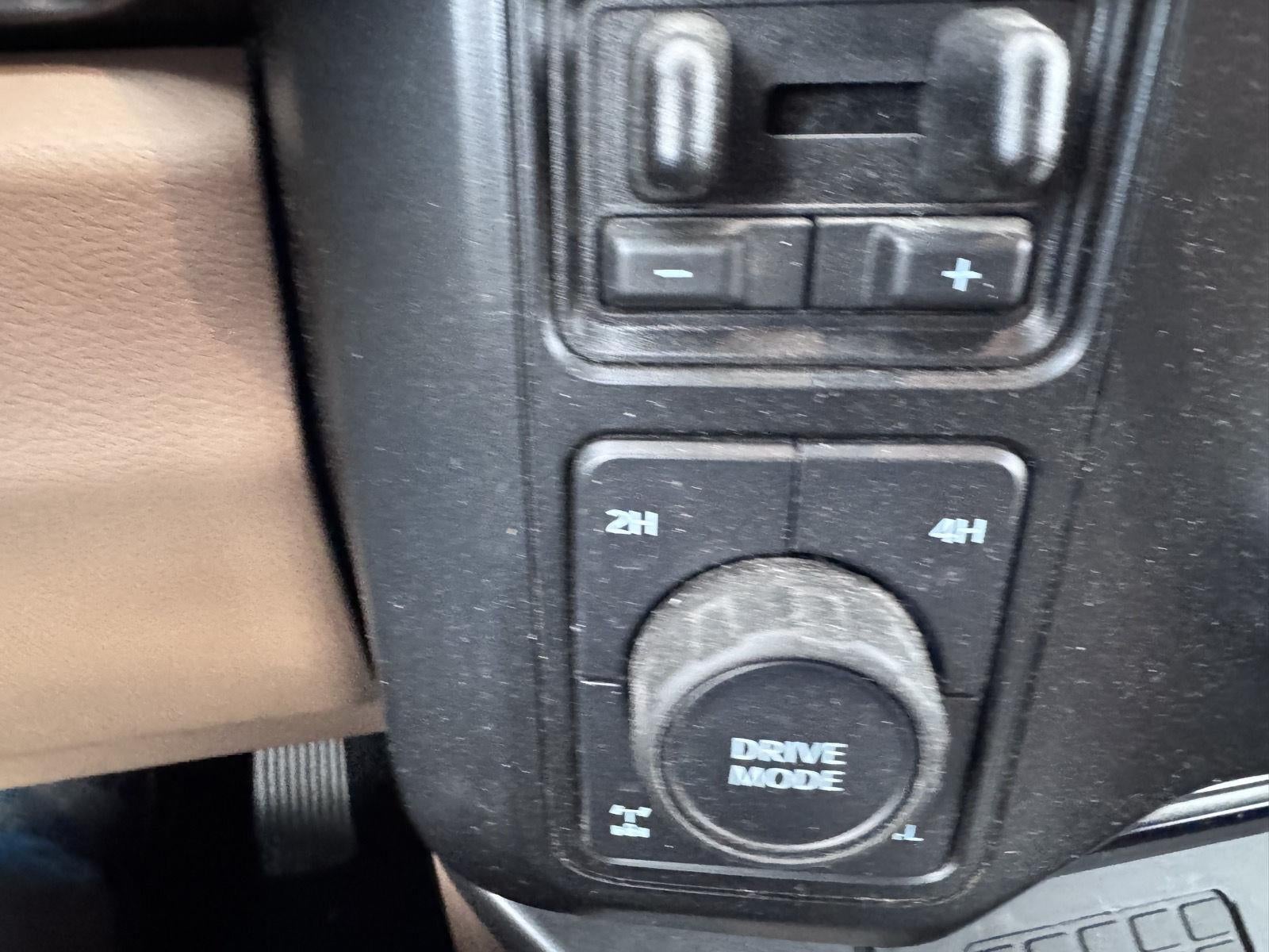 2023 Ford Super Duty F-250 Srw LARIAT