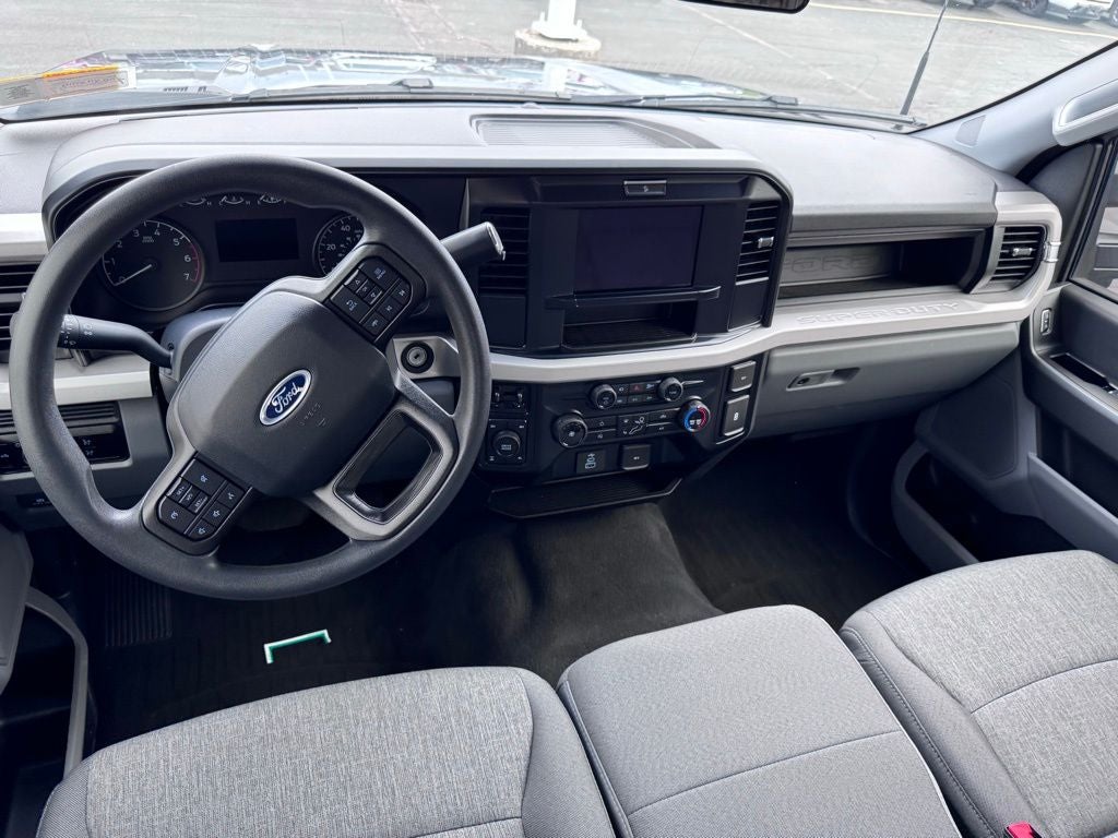 2025 Ford F-350SD XL