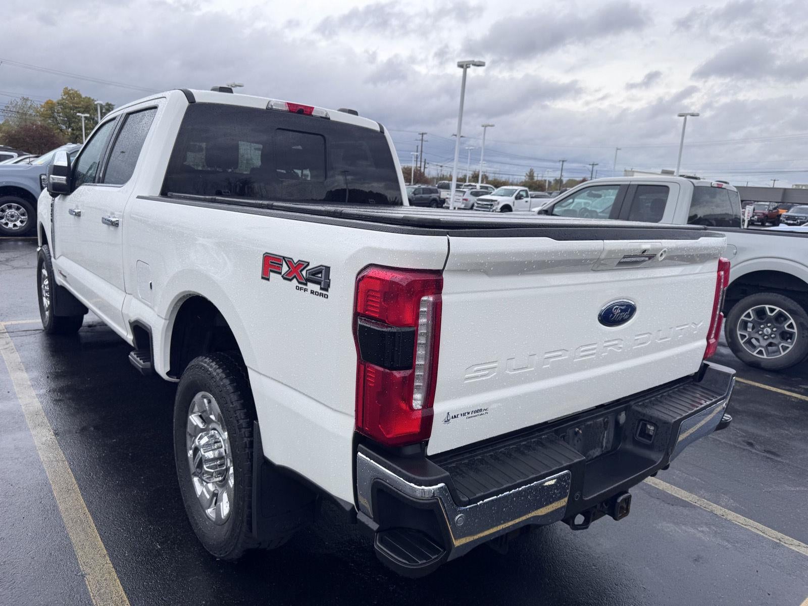 2023 Ford Super Duty F-350 Lariat