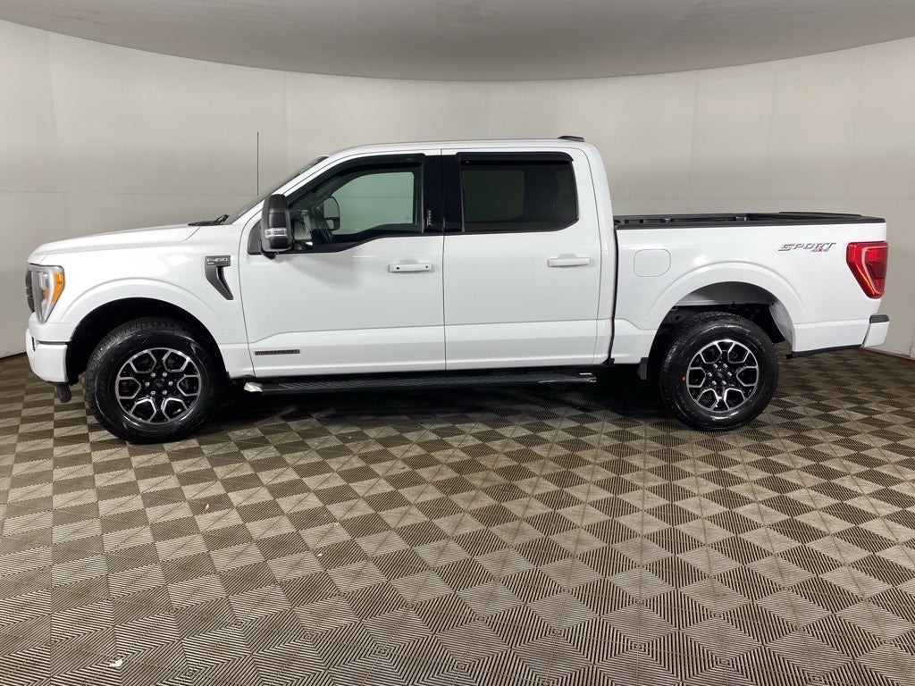 2022 Ford F-150 XLT SuperCrew