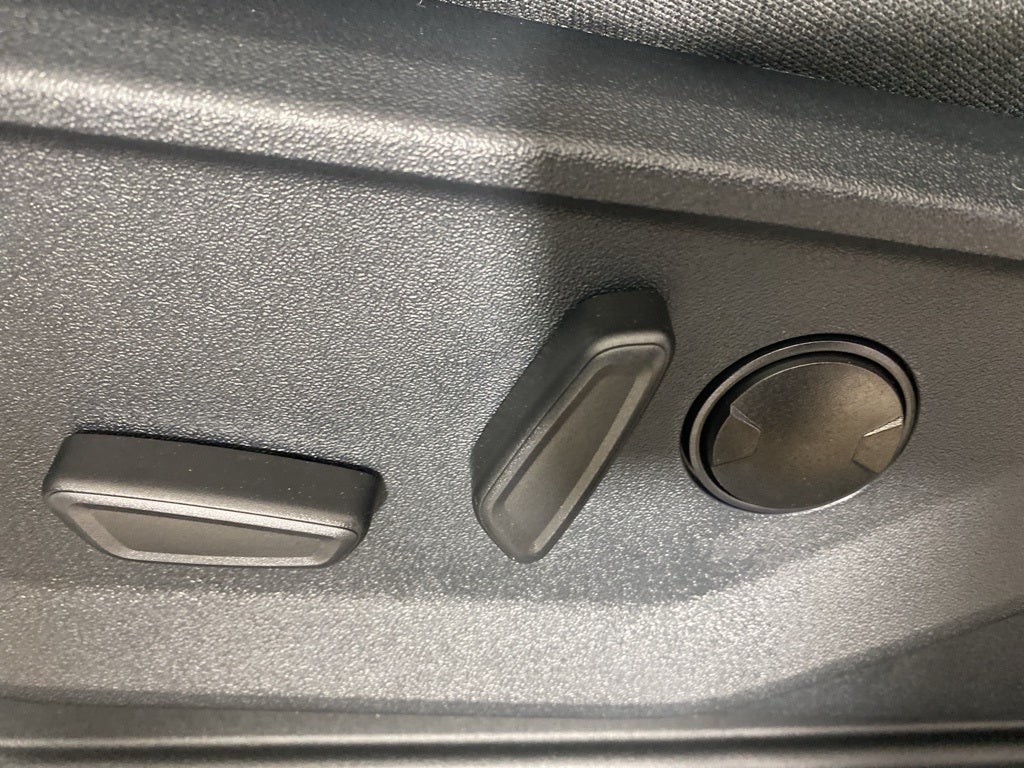 2025 Ford F-150 XLT SuperCrew