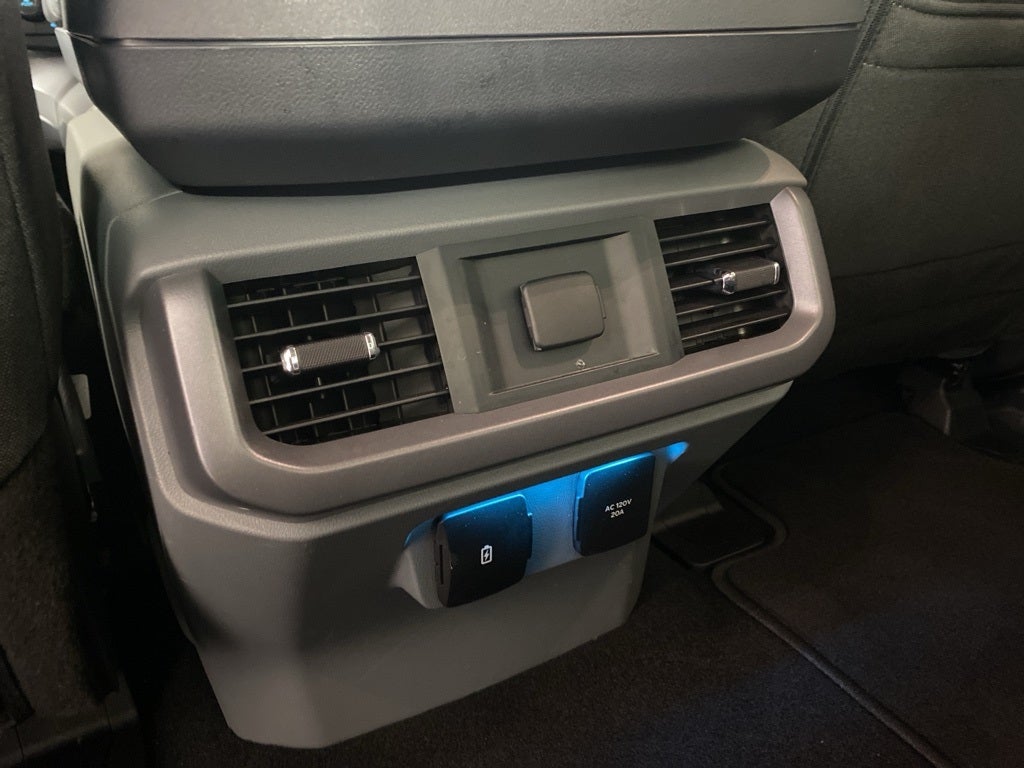 2025 Ford F-150 XLT SuperCrew