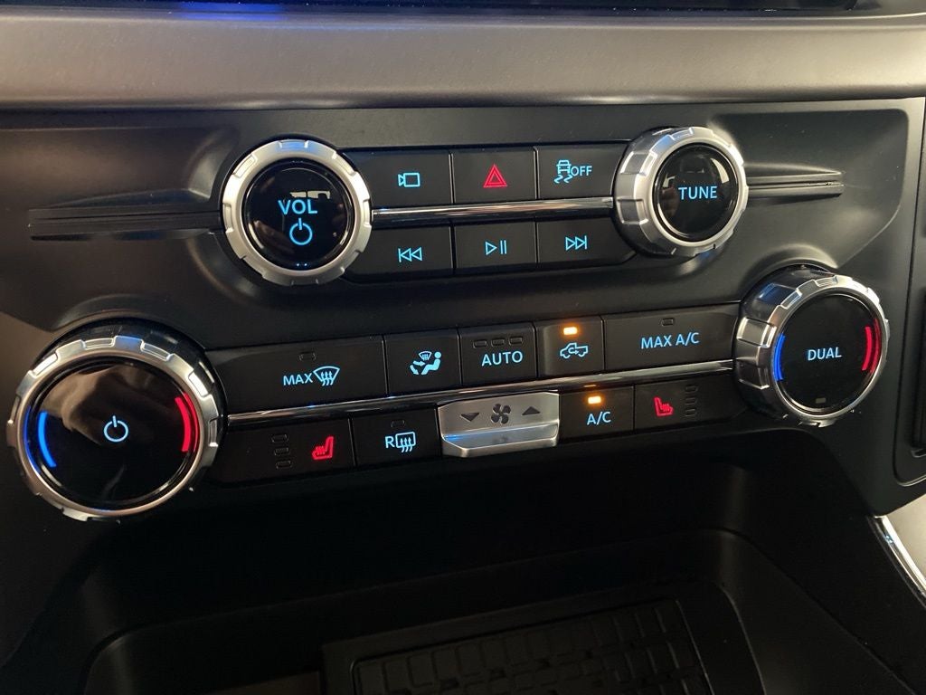 2025 Ford F-150 XLT SuperCrew