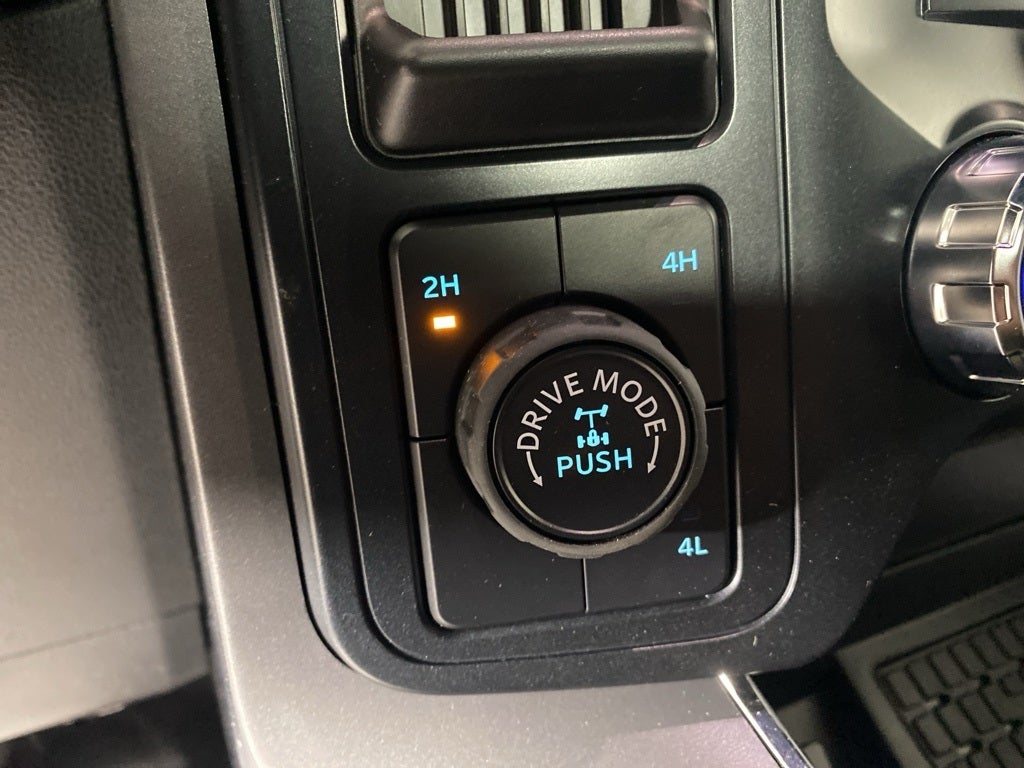 2025 Ford F-150 XLT SuperCrew