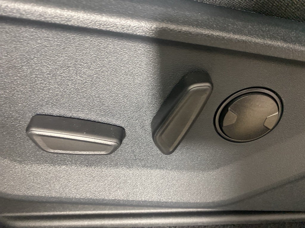 2025 Ford F-150 XLT SuperCrew