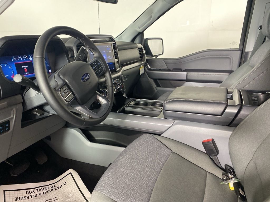 2025 Ford F-150 XLT SuperCrew